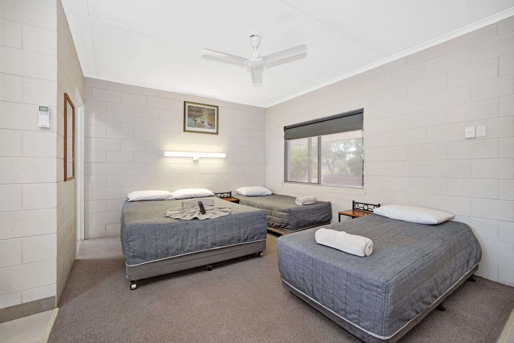 HILLVIEW MOTEL